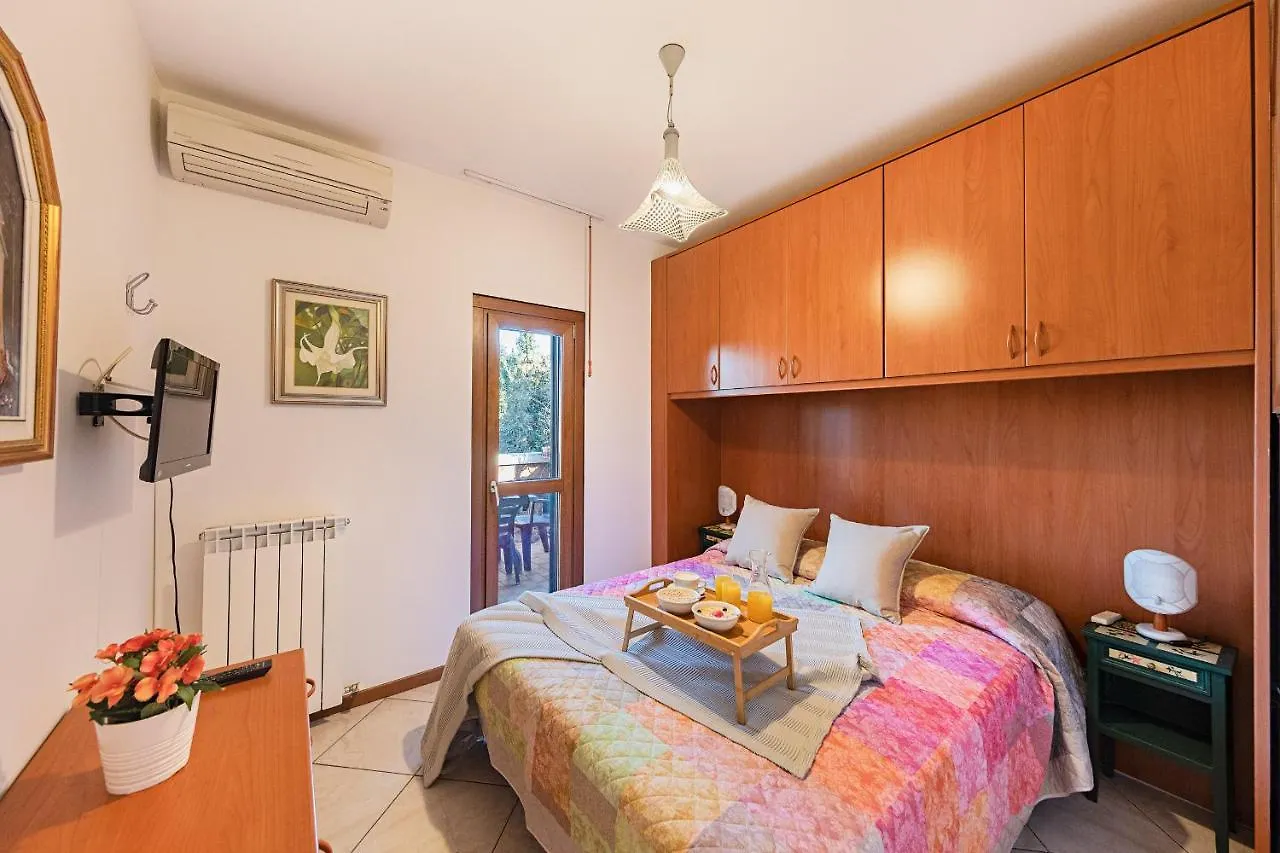 Residence Punta Gro' P1 7 Apartment By Wonderful Italy 西尔米奥奈